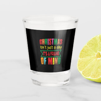 Vaso De Chupito Navidad y regalo de Navidad no es sólo un día