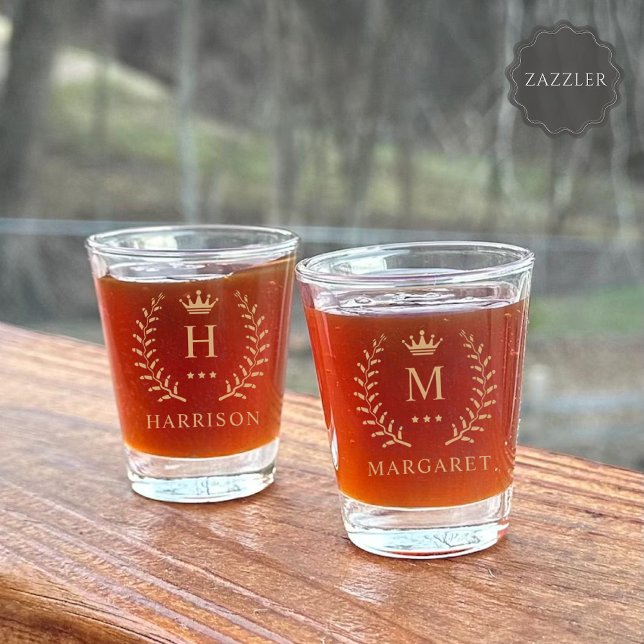 Vaso De Chupito Nombre del personalizar y Monograma inicial de oro (Customize Name & Initial Black White Gold Monogram Shot Glass)