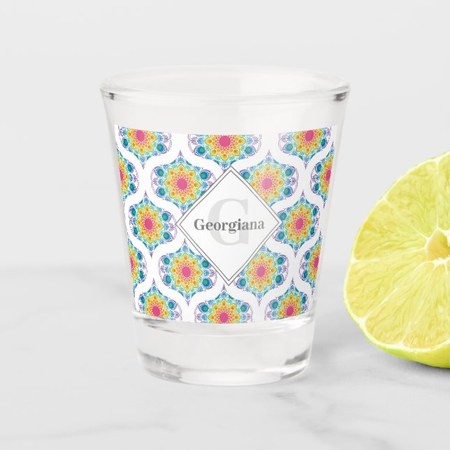 Vaso De Chupito Nombre personalizado Floral arcoiris Mandala Retro (Anverso)