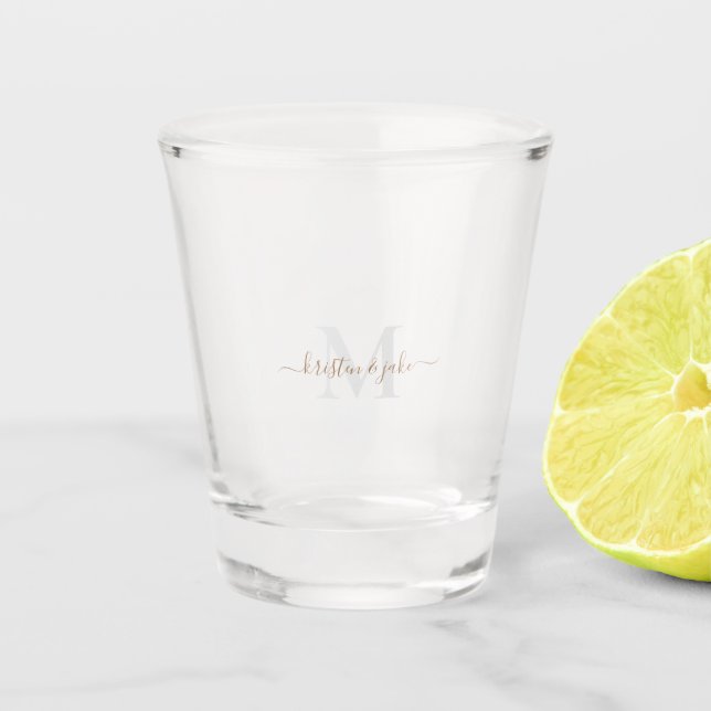 Vaso De Chupito Nombres de monogramas y guiones dorados y grises (Anverso)