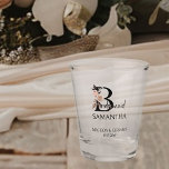 Vaso De Chupito Noviaria Neutral Floral Carta Bridal Party<br><div class="desc">Vidrio caliente para personalizar tu dama de honor como regalo de agradecimiento o para usar en tu fiesta de soltera, cena de ensayo, recepción, etc. La dama de honor está escrita a mano y con letras neutras de flores de boho. También puede añadir el nombre de la novia y el...</div>