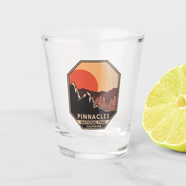 Vaso De Chupito Parque nacional Pinnacles Emblema mínimo retro (Anverso)