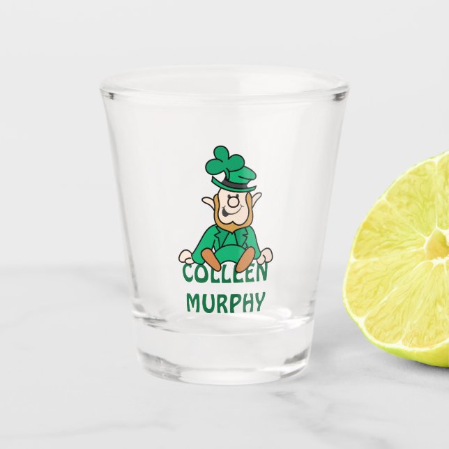 Vaso De Chupito Pequeño Leprechaun con su nombre (Anverso)