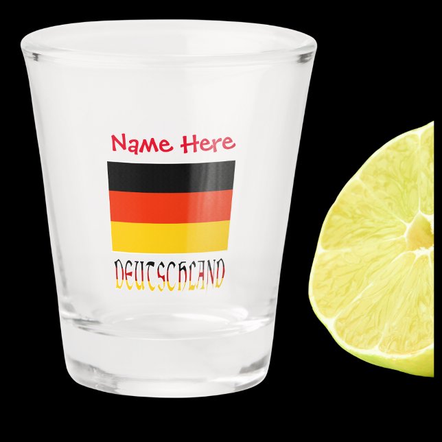 Vaso De Chupito Personalización roja de la bandera alemana de Deut (German Flag on shot glass with the word DEUTSCHLAND below in colors of flag. Name in red above.)