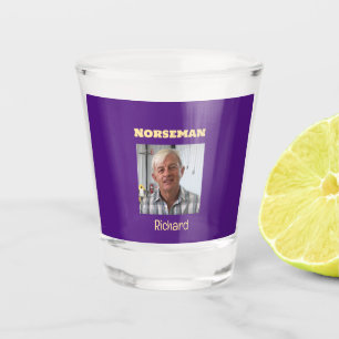 Vaso De Chupito Personalizado Norseman morado y dorado fotografía