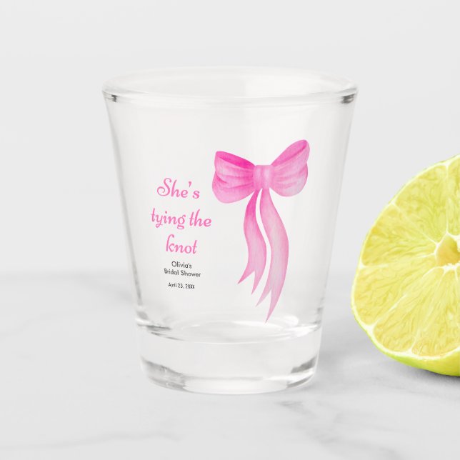 Vaso De Chupito Pink Bow She's Tying the Knot Bridal Shower  (Anverso)