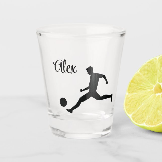 Vaso De Chupito Playing soccer graphic black (Anverso)