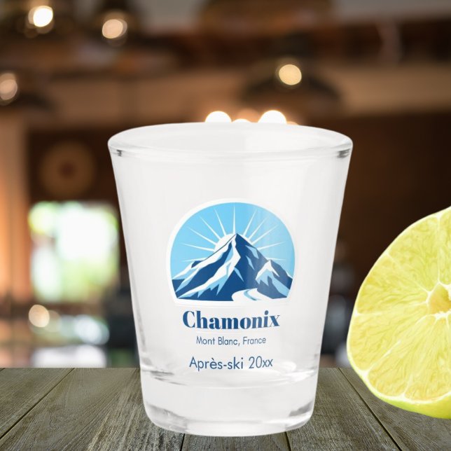 Vaso De Chupito Recuerdo de esquí Chamonix Mont Blanc Francia (Subido por el creador)