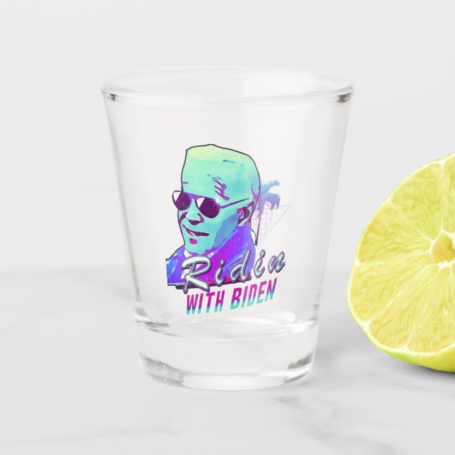 Vaso De Chupito Ridin' Con Biden Synthwave Outrun Retro Palm (Anverso)