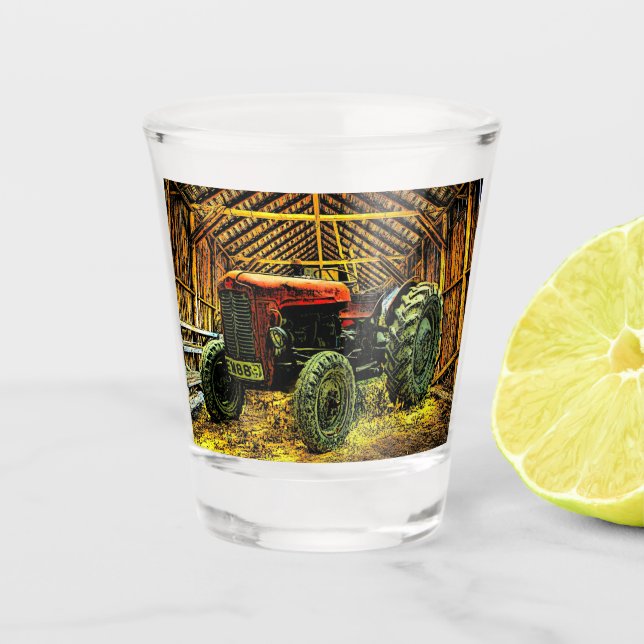 Vaso De Chupito Rústico bar del tractor rojo antiguo (Anverso)