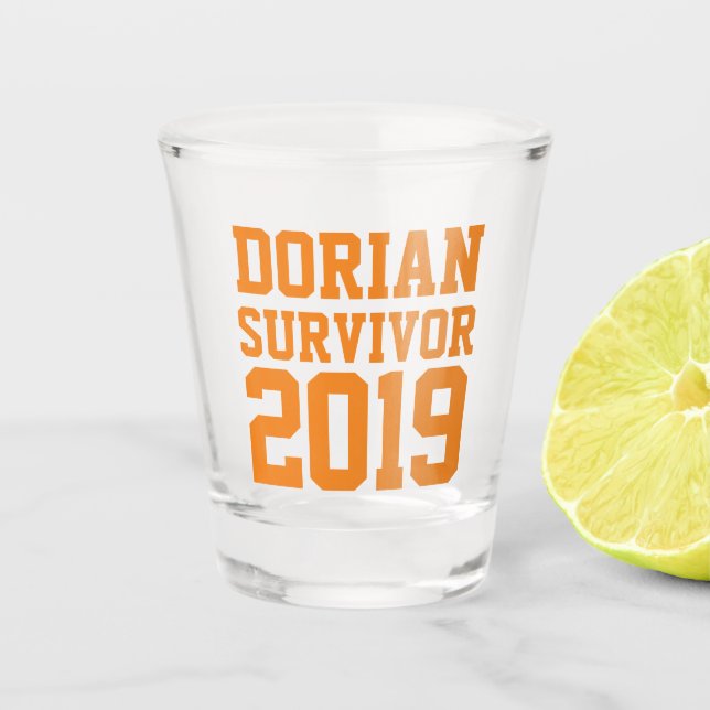 Vaso De Chupito Sobreviviente del huracán Dorian (Anverso)