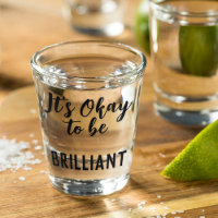 Texto de cita negra Está Bien Ser Brillante