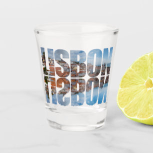 Vaso De Chupito Texto de Lisboa compuesto vista de ciudad antigua 