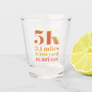 Vaso De Chupito Tipo de negrita de distancia de carrera de 5k roja