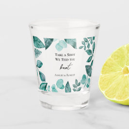 Vaso De Chupito Toma una foto que atamos a la vegetación Verde azu