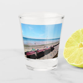 Vaso De Chupito Tren choo , en la playa de Bridlington