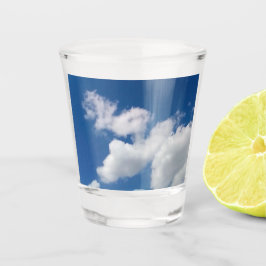 Vaso De Chupito Una hilera de nubes