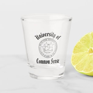Vaso De Chupito Universidad de Sentido Común