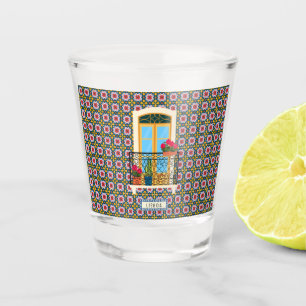 Vaso De Chupito Ventana de la casa de Lisboa con plantas y azulejo
