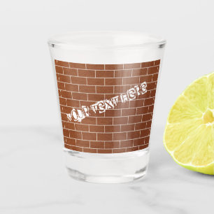 Vaso De Chupito Vidrio de disparo de pared de ladrillo con texto P