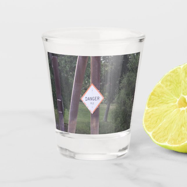 Vaso De Chupito Vidrio de disparo de Rótulo peligroso (Anverso)