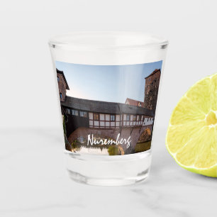 Vaso De Chupito Viejo puente medieval en Nuremberg, Alemania