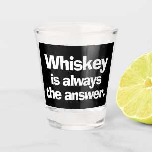 Vaso De Chupito Whiskey es siempre el cristal de respuesta