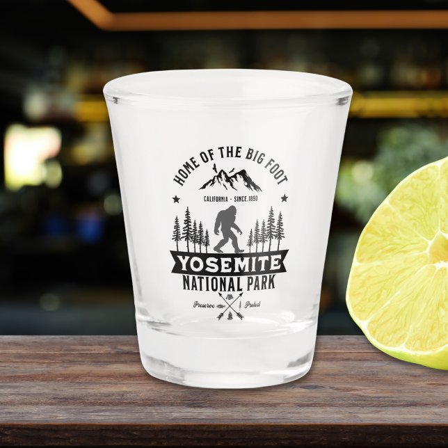 Vaso De Chupito Yosemite National Park Home of the Big Foot Funny (Subido por el creador)
