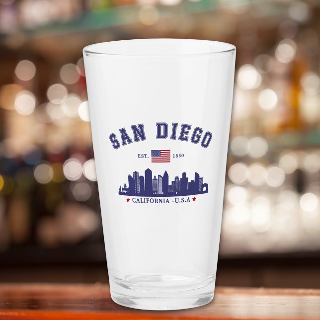 Vaso de cristal (Subido por el creador)