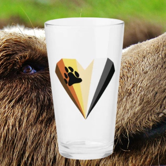 Vaso de pinta con corazón de orgullo de oso (Subido por el creador)