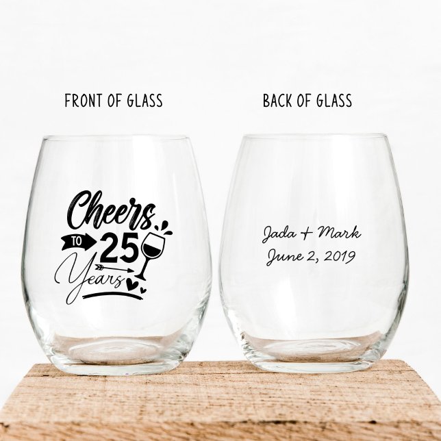 Vaso De Vino 25° Aniversario Boda Celebración elegante (stemless wine glass for a 25th wedding anniversary that says cheers to 25 years, customized)