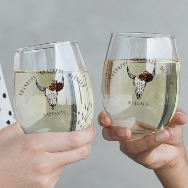 Vaso De Vino Agradecimiento Agradecimiento Bienvenida a los Ami (Custom Thankful Grateful Blessed Western Thanksgiving Cow Skull & Roses Wine Glasses. )