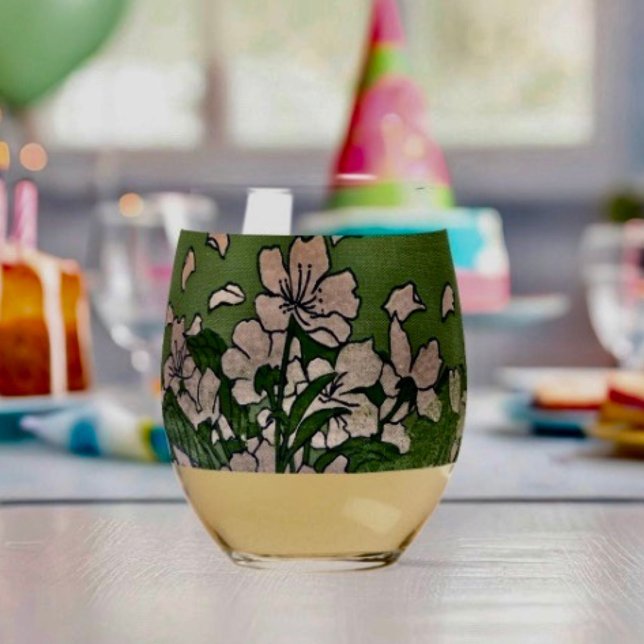 Vaso De Vino Cascada de Flor de Rosa  (Subido por el creador)