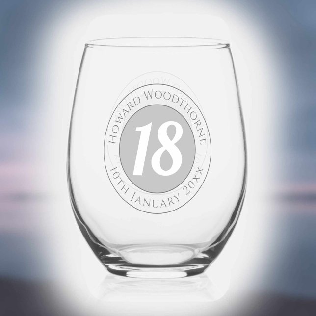 Vaso De Vino Celebración de cumpleaños con nombre, edad y cumpl (Subido por el creador)