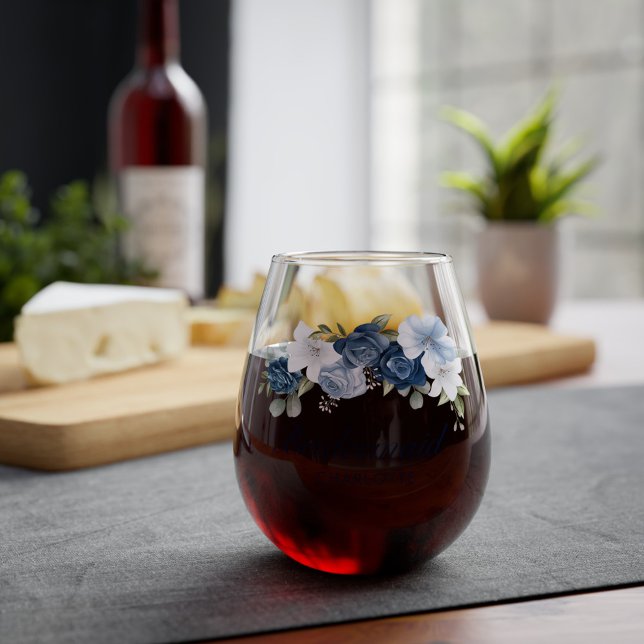 Vaso De Vino Dusty Blue Floral Boda Bridesmaid Favor (Dusty Blue Floral Script Bridesmaid Gift Stemless Wine Glass)