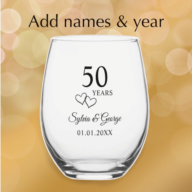 Vaso De Vino Elegante Personalizado moderno 50 años Keepsake (Add couples names and 50th wedding anniversary date for a unique gift glass. Elegant personalized.)