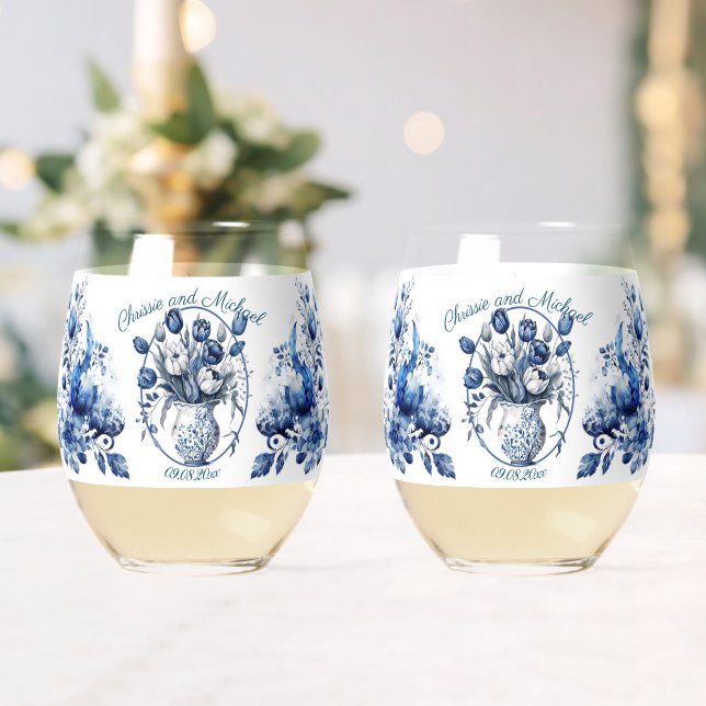 Vaso De Vino Elegantes tulipanes blancos y azules en Boda de ab (Insitu (Boda))