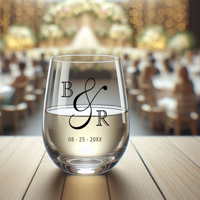 Vaso De Vino Iniciales de nombres de parejas de caligrafía negr (Subido por el creador)