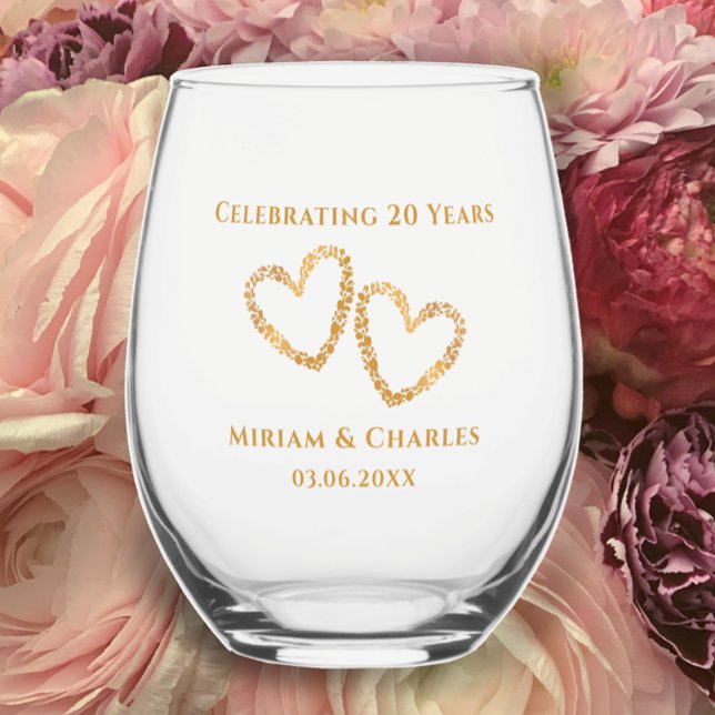 Vaso De Vino Moderno 20 Aniversario Boda Personalizado (Add couples names and wedding anniversary date for an elegant golden heart keepsake glass gift.
)