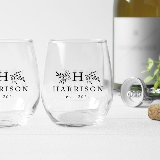 Vaso De Vino Monograma ruso nombre inicial simple tipo negro (Subido por el creador)