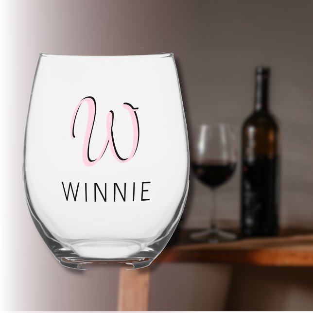 Vaso De Vino Pastel Rosa Elegante Nombre Negro Inicial | Modern (Subido por el creador)
