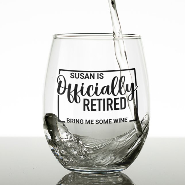Vaso De Vino Retirado Tráeme algo de vino personalizado (Subido por el creador)