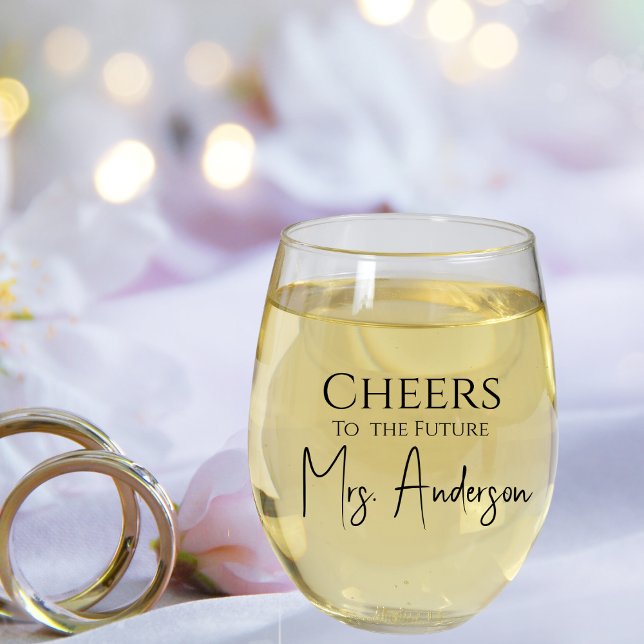 Vaso De Vino Saludos al futuro Sra. Personalizado (Subido por el creador)