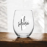 Vaso De Vino Script de firma de monograma<br><div class="desc">Suba el bar de la elegancia con nuestro Vidrio Personalizado, una sofisticada fusión de diseño moderno y encanto intemporal. Grabado con un monograma en una elegante letra sans-serif, con su nombre colocando artísticamente el monograma en un estilo elegante de firma de escritura. Este exquisito vaso no es sólo para beber;...</div>