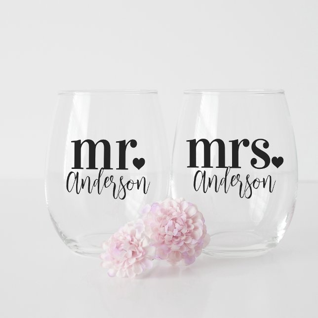 Vaso De Vino Sr. y la Sra. Name Boda personalizada (Subido por el creador)