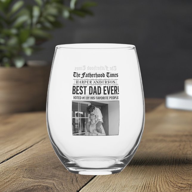 Vaso De Vino Titular personalizado del mejor periódico de papá (Subido por el creador)