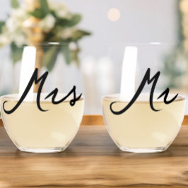 Vaso De Vino Typografía minimalista Moderno Sr. Sra. Boda