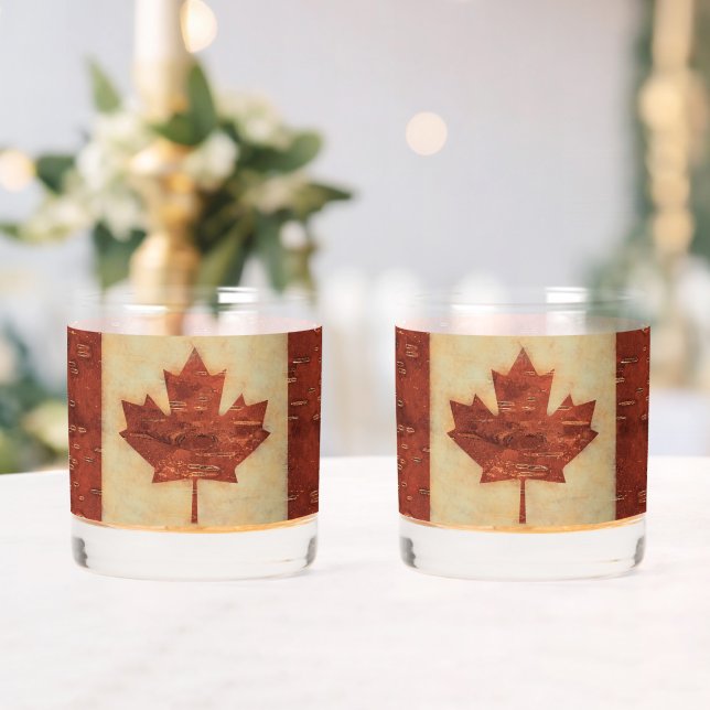 Vaso De Whiskey Bandera Canadiense En El Interior De La Baraja De  (Insitu (Boda))