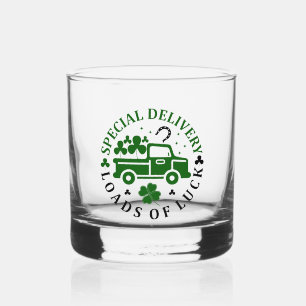 Vaso De Whiskey Camión con trébol Día de St. Patricks
