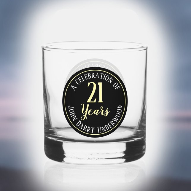 Vaso De Whiskey Celebración del cumpleaños 21 (Subido por el creador)